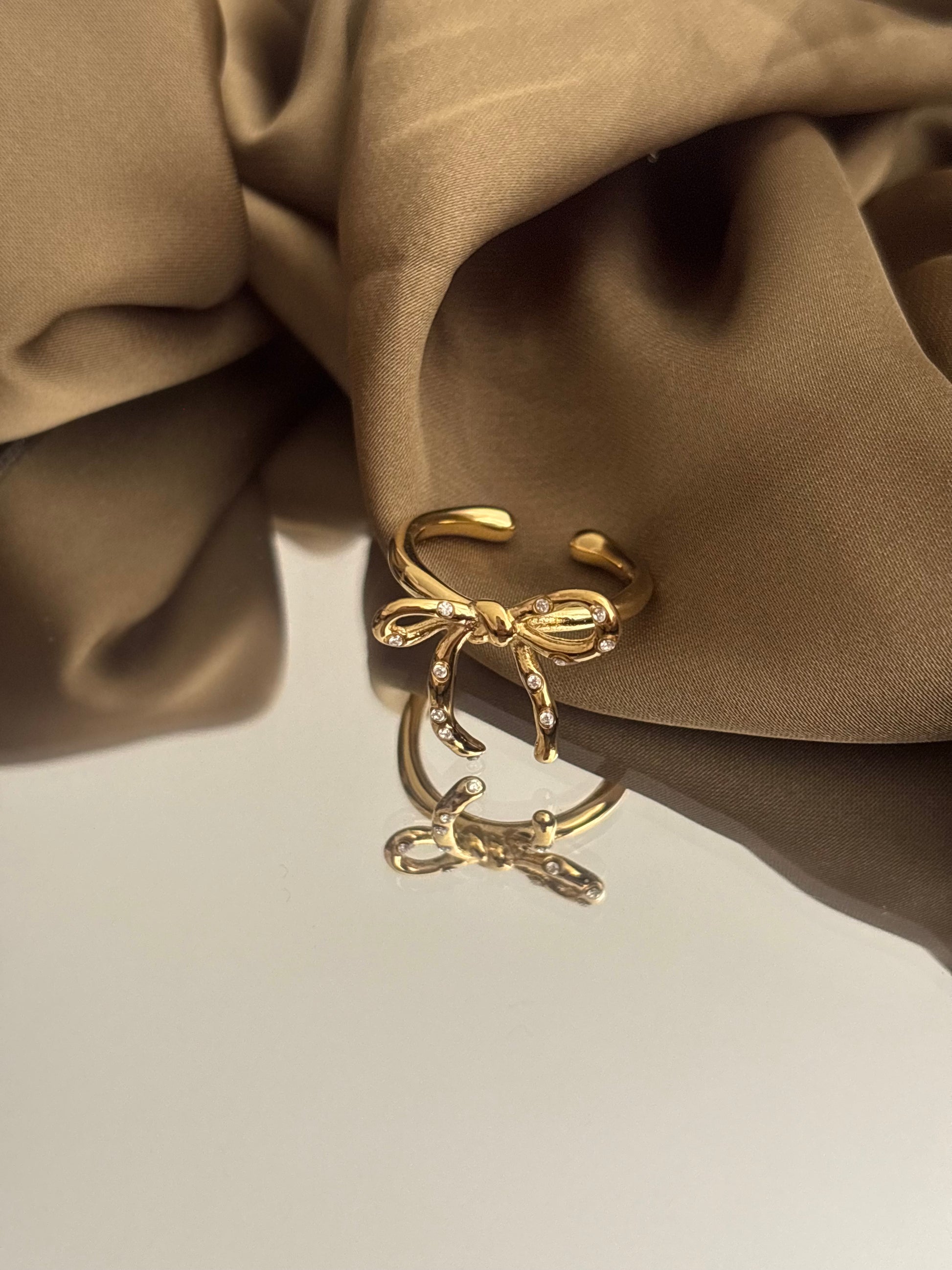 Aurelia Ring