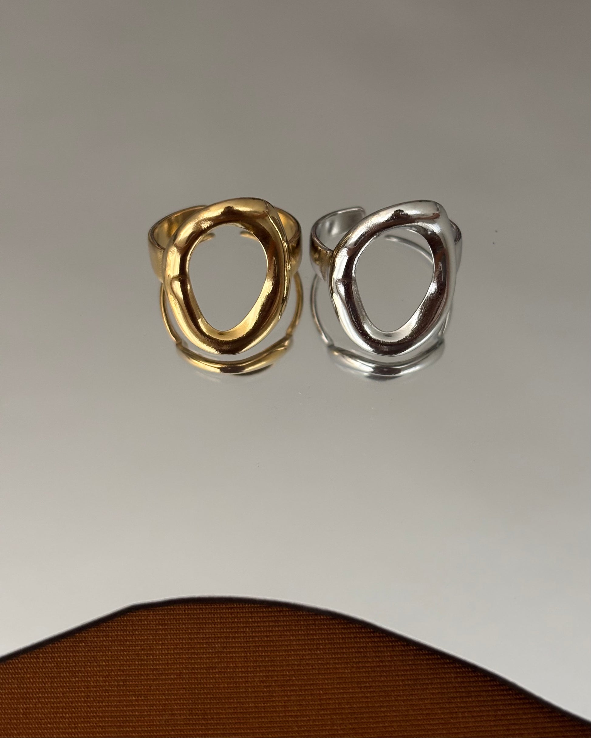 Aura Ring
