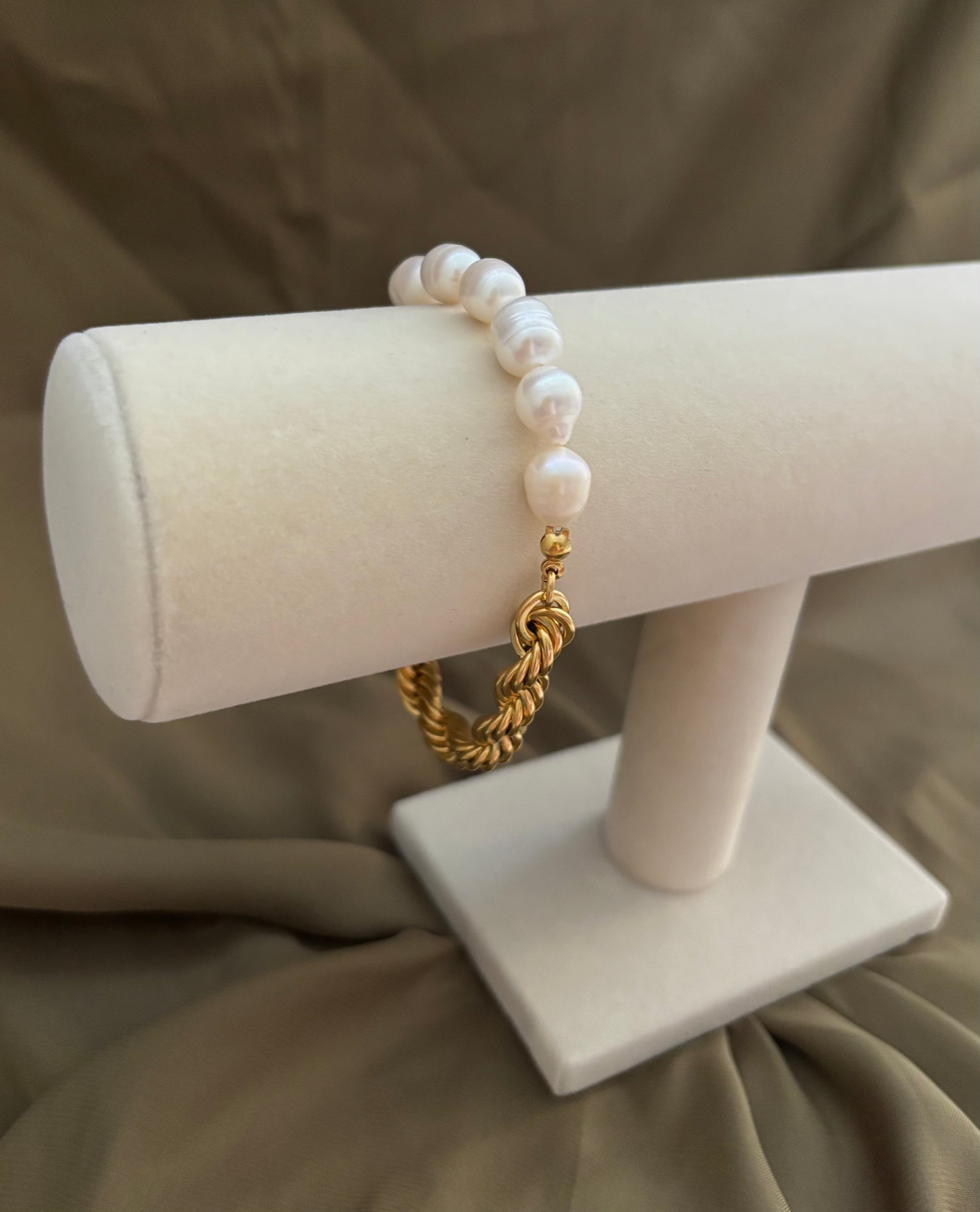 Pearly Twist Bracelet