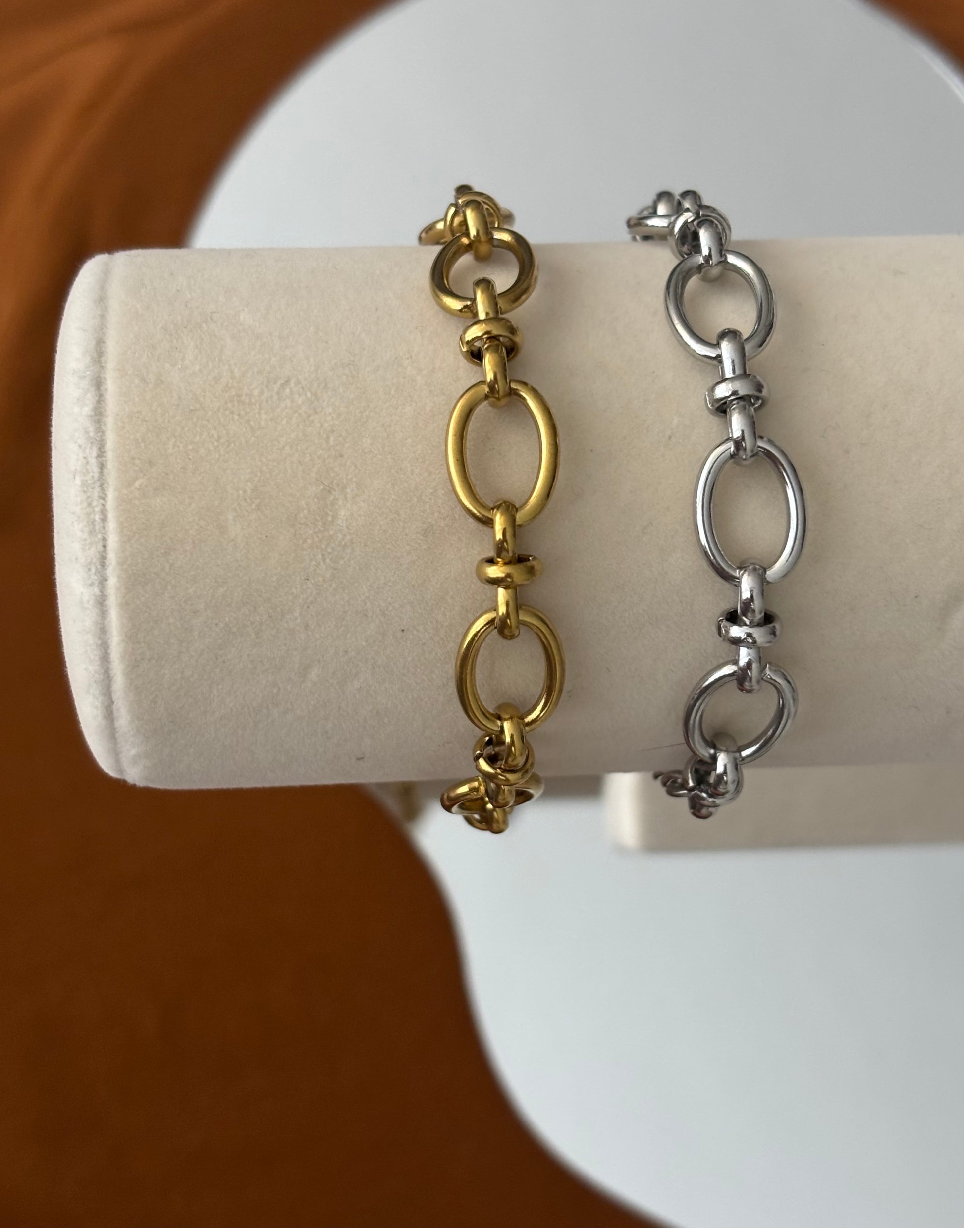 Ovalia bracelet