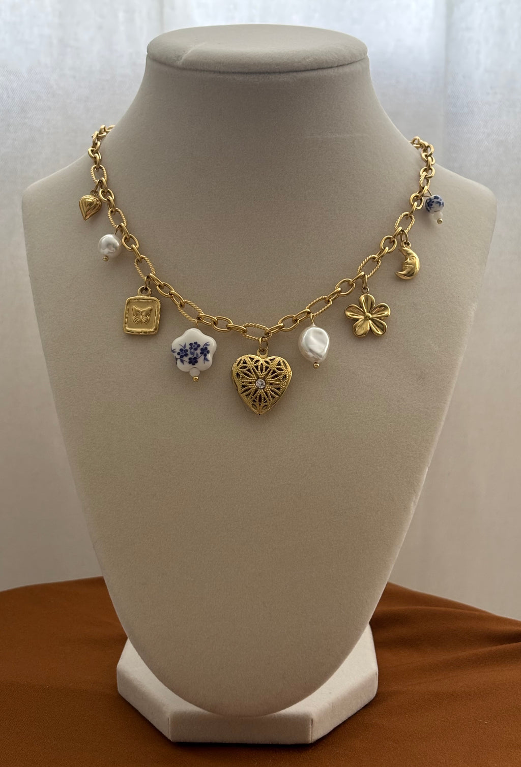Vintage Memories Necklace