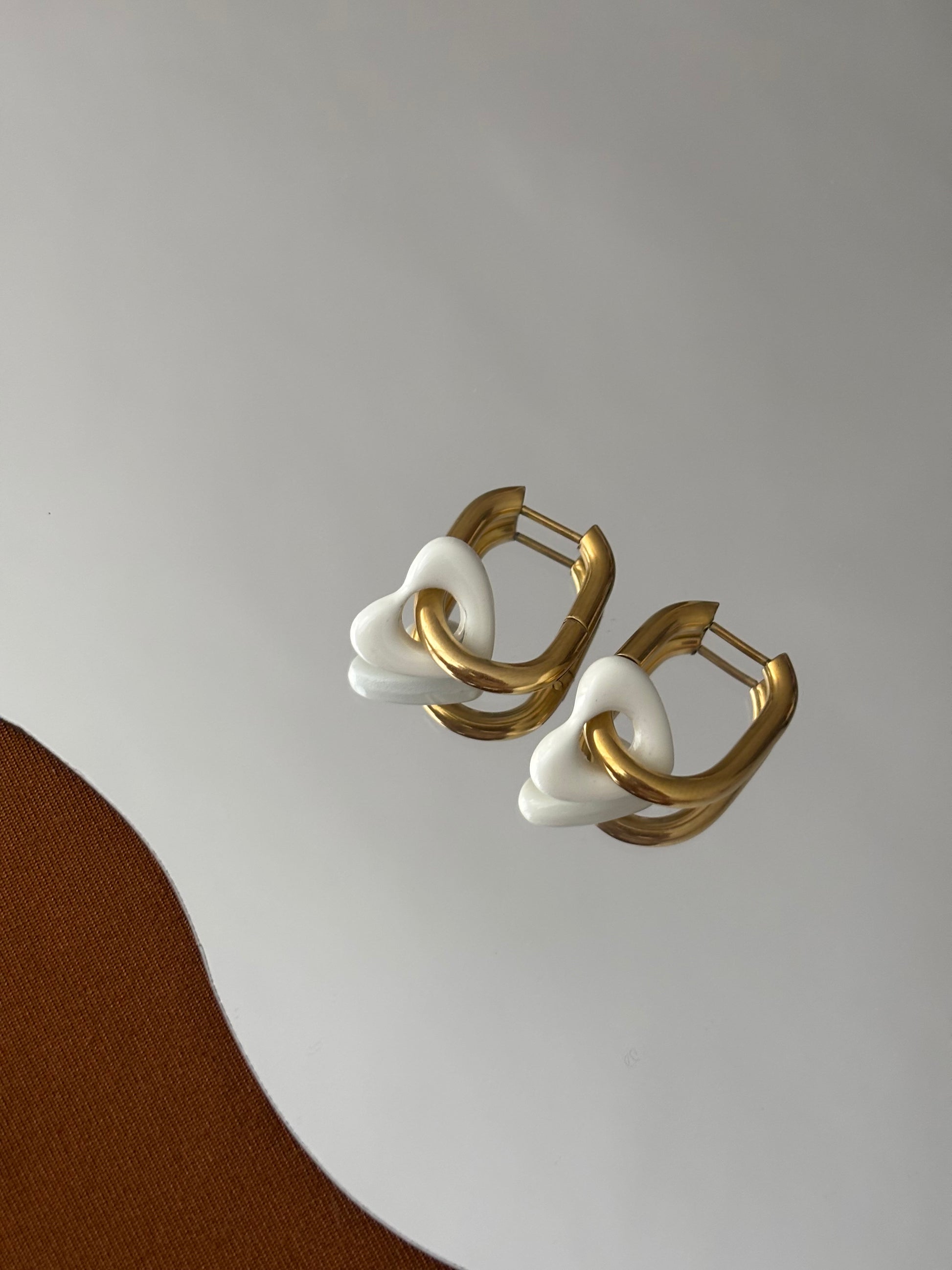 Lia Earring