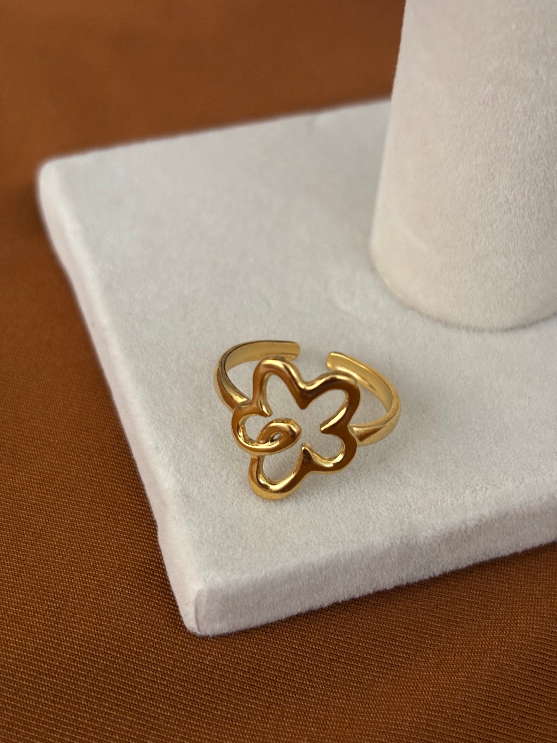 Flora Ring